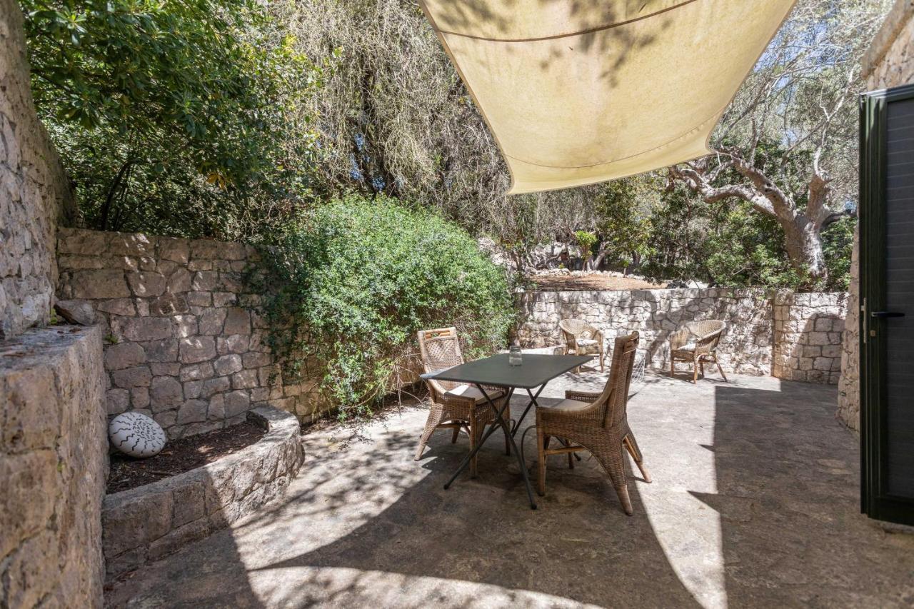 Il Posto Delle Fragole Bed & Breakfast Castro  Exterior photo