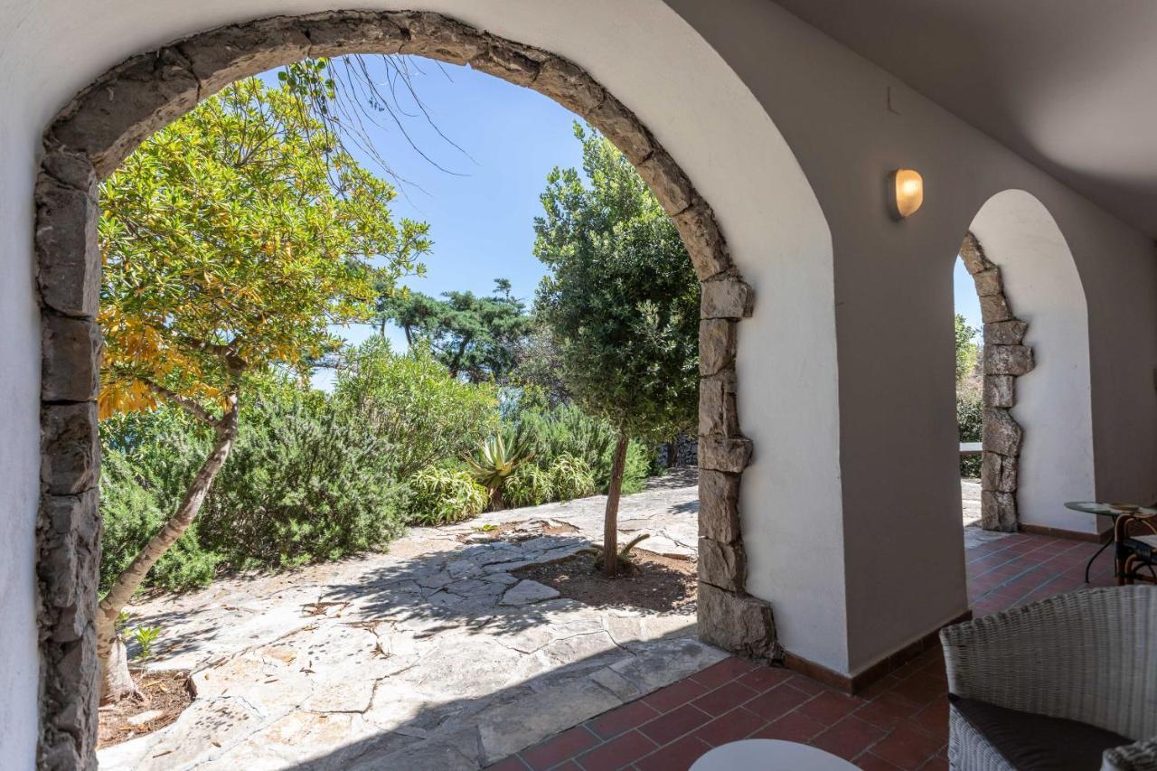 Il Posto Delle Fragole Bed & Breakfast Castro  Exterior photo